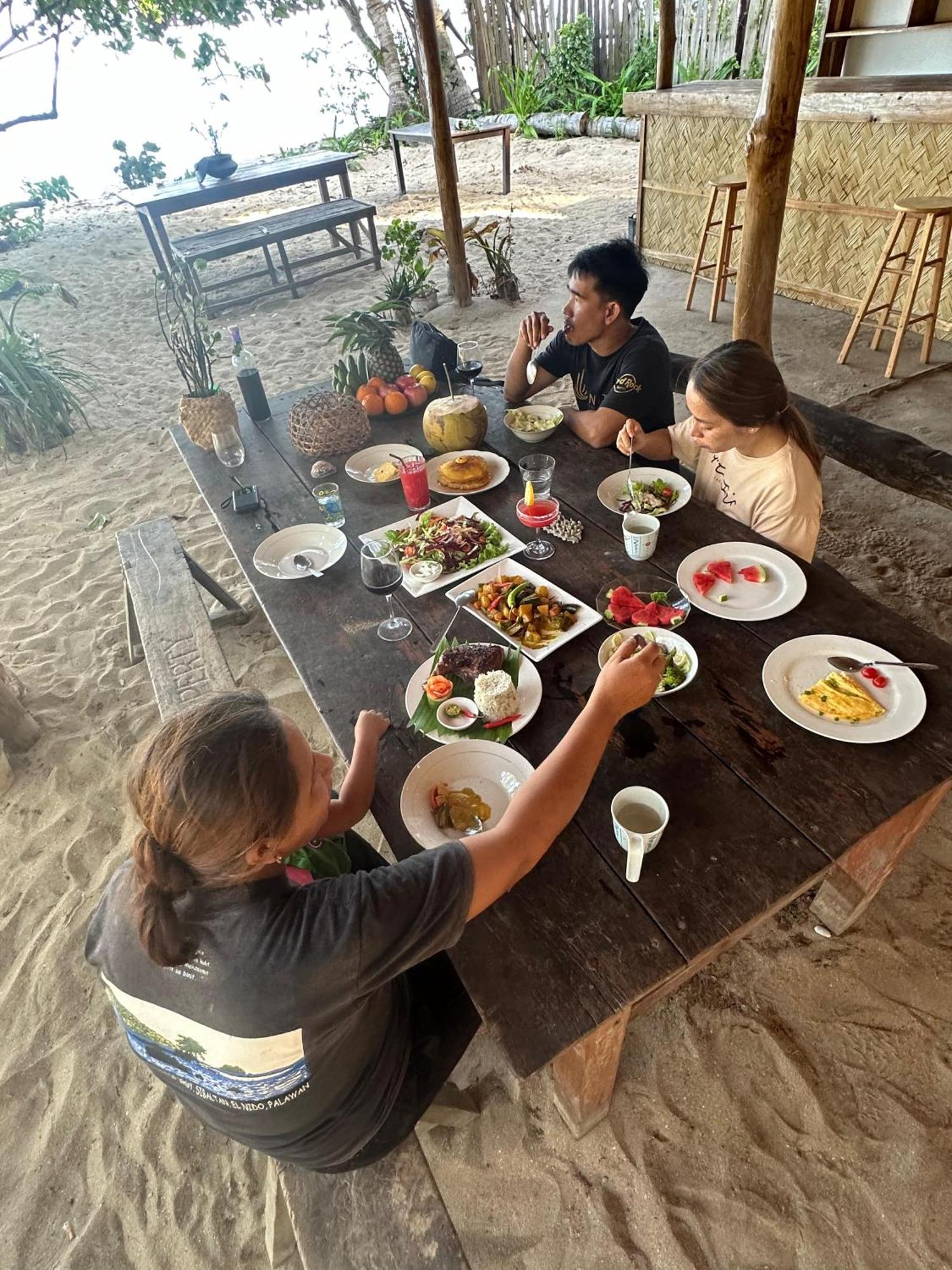 Efrena Agro Tourism Beach El Nido Eksteriør billede