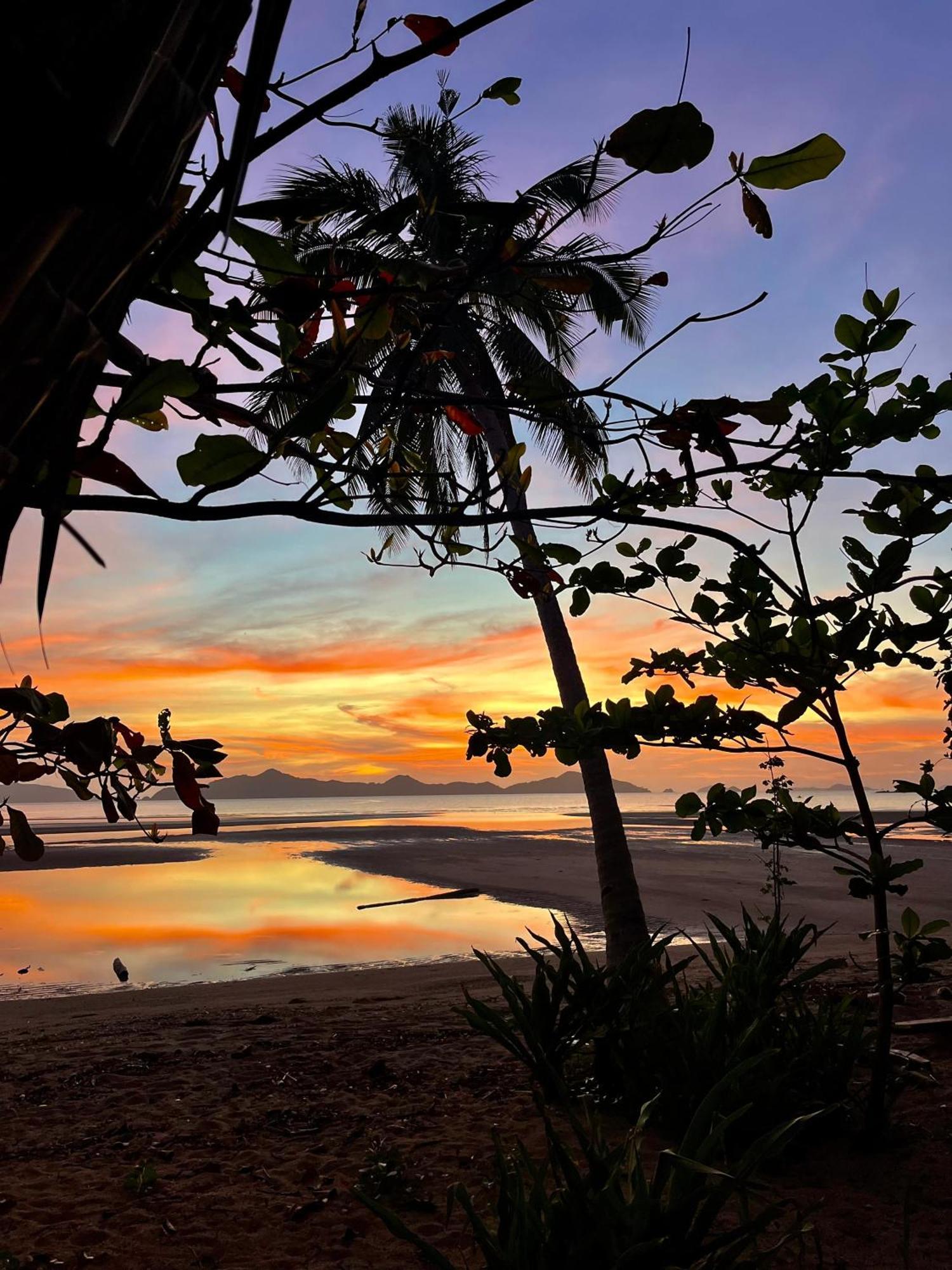 Efrena Agro Tourism Beach El Nido Eksteriør billede